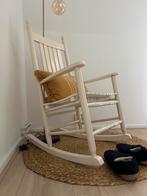 Leuke retro schommelstoel wit, Huis en Inrichting, Stoelen, Ophalen, Gebruikt, Wit, Eén
