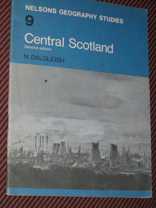 Central Schotland Dalgleish Nelsons geography Studies, Boeken, Taal | Engels, Zo goed als nieuw, Verzenden