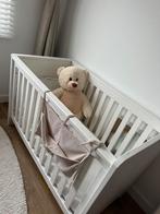 Ledikant en commode babykamer, Kinderen en Baby's, Kinderkamer | Complete kinderkamers, Ophalen, Zo goed als nieuw, Jongetje of Meisje