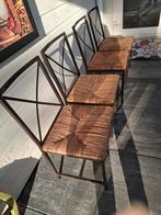 4 metalen zwarte stoeltjes met rieten zitting, Huis en Inrichting, Stoelen, Ophalen, Zo goed als nieuw, Zwart, Twee