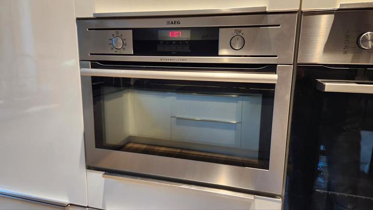 AEG Inbouw Combi Oven Magnetron KM4400001M, Witgoed en Apparatuur, Ovens, Gebruikt, Inbouw, Oven, 45 tot 60 cm, 45 tot 60 cm, Hete lucht