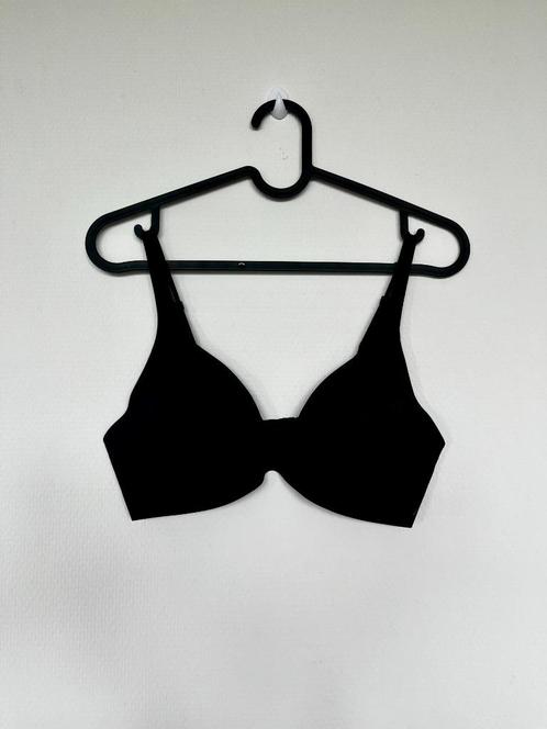Sloggi Body Adapt Tshirt Bra - Maat S, Kleding | Dames, Ondergoed en Lingerie, BH, Zwart, Ophalen of Verzenden
