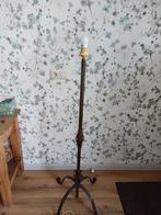 Mooie smeedijzeren lamp zonder kap, Huis en Inrichting, Lampen | Vloerlampen, Ophalen, Gebruikt, Metaal, 100 tot 150 cm
