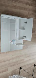 Badkamer spiegel met kastje en lampjes, Huis en Inrichting, Badkamer | Badkamermeubels, Ophalen, Spiegelkast, 100 tot 150 cm, Nieuw