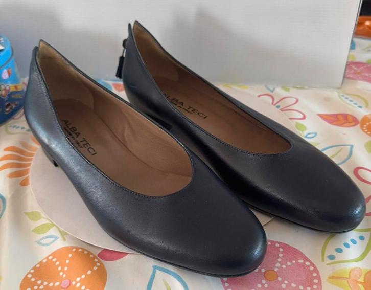 Alba Teci - instappers, Kleding | Dames, Schoenen, Nieuw, Instappers, Zwart, Ophalen of Verzenden