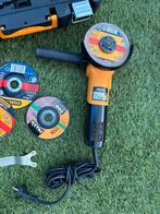Praxis Haakse Slijper 710W + Accessoires in Koffer, Ophalen, Gebruikt, Minder dan 700 watt, Haakse handslijpmachine