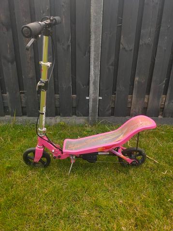Space scooter  beschikbaar voor biedingen