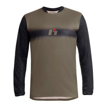 Trial Shirt Hebo beschikbaar voor biedingen