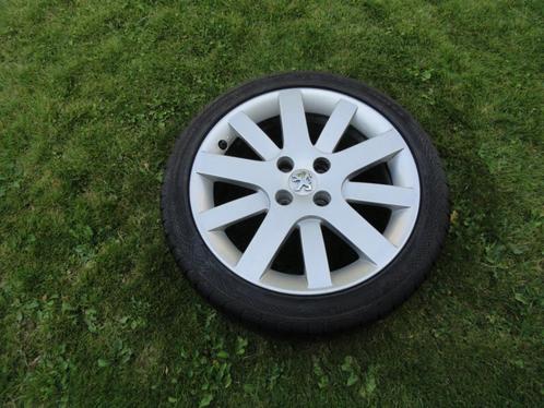 Peugeot 207,208 Hockenheim alu velgen, zomerbanden 17 inch, Auto-onderdelen, Banden en Velgen, Banden en Velgen, Zomerbanden, 17 inch