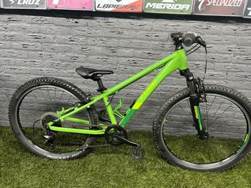 Cube Acid Race 240 pine green 2023 24 inch mountainbike cube beschikbaar voor biedingen