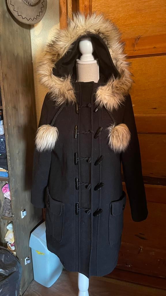 Gevoerde zwarte mantel jas., Ophalen of Verzenden, Zo goed als nieuw, Maat 38/40 (M), Zwart