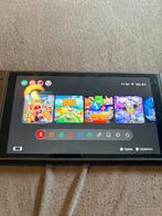 Nintendo switch 2 + 6 spellen, Spelcomputers en Games, Ophalen of Verzenden, Zo goed als nieuw, Met 2 controllers, Met games