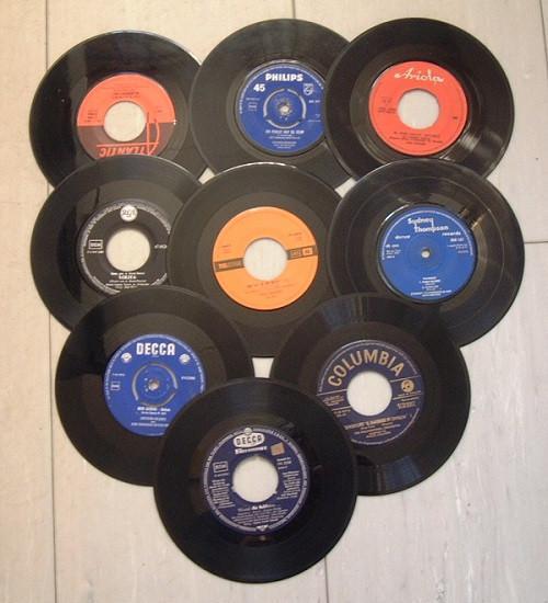 Singles Singels 22 Stuks Vinyl Man cave Plaatjes, Huis en Inrichting, Woonaccessoires | Wanddecoraties, Gebruikt, Ophalen of Verzenden