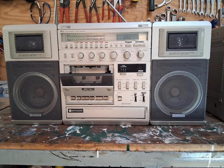 Ghettoblaster Boombox Hitachi TRK9900 W, Audio, Tv en Foto, Radio's, Gebruikt, Radio, Ophalen of Verzenden