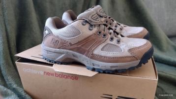 New Balance lage wandelschoen mt. 36 Nieuw in doos beschikbaar voor biedingen