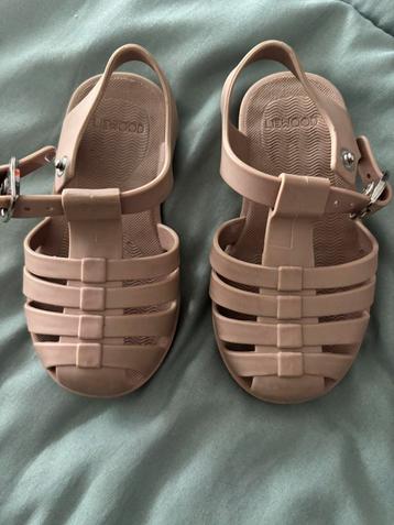 Liewood sandaaltjes maat 23 beschikbaar voor biedingen