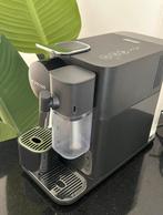 De’Longhi Nespresso Lattissima one, Ophalen of Verzenden, Zo goed als nieuw, Koffiemachine