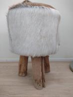 buffelo/koeienhuid krukje, Huis en Inrichting, Overige materialen, Minder dan 50 cm, Rond, Minder dan 50 cm