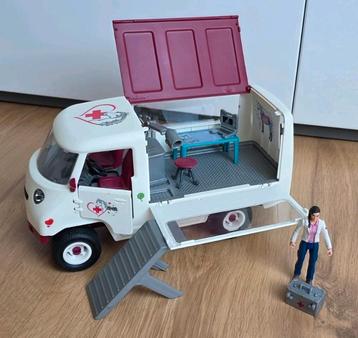 Schleich 42370 mobiele dierenarts beschikbaar voor biedingen