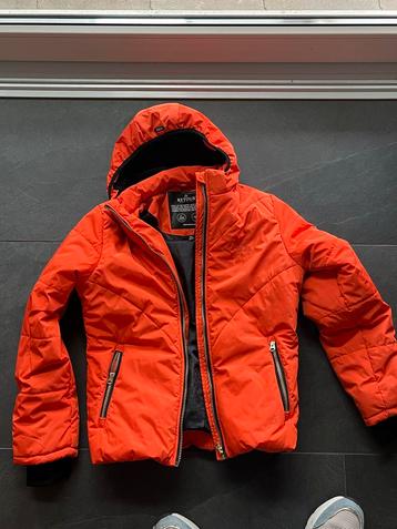 Retour Winterjas Maat 158-164 oranje beschikbaar voor biedingen