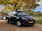 Toyota Aygo 1.0 VVT-i x-now | met Airco + 5 deurs nu €6.45, Auto's, Voorwielaandrijving, Stof, Gebruikt, Start-stop-systeem