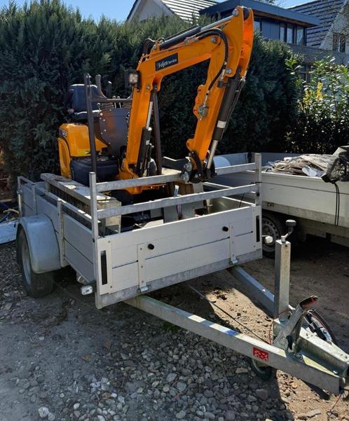 2 maal graafmachine (minihijskraan), Zakelijke goederen, Machines en Bouw | Kranen en Graafmachines, Graafmachine, Ophalen