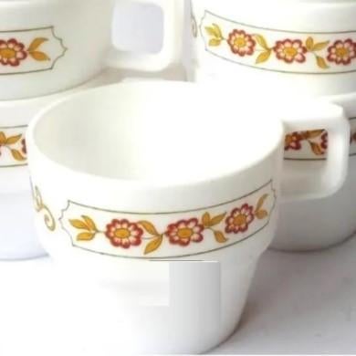 7 stapelbare kopjes Arcopal France vintage en nog retro bord, Ophalen of Verzenden, Huis en Inrichting