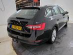 SKODA SUPERB COMBI 1.5 TSI ACT BUSINESS EDITION PLUS I AUTOM, Stof, 4 cilinders, Origineel Nederlands, 19 km/l