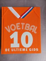 Leuk boek, harde kaft gemaakt van shirtjesstof., Balsport, Ophalen of Verzenden, Martin Cloake, Zo goed als nieuw