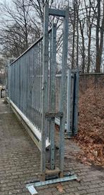 Schuifpoort vrijdragend 6 mtr doorgang., Ophalen, Met poort, Gebruikt, Aluminium