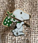 Broche snoopy Peanuts knapzak rugzak reiziger, Verzamelen, Speldjes, Pins en Buttons, Ophalen of Verzenden, Zo goed als nieuw