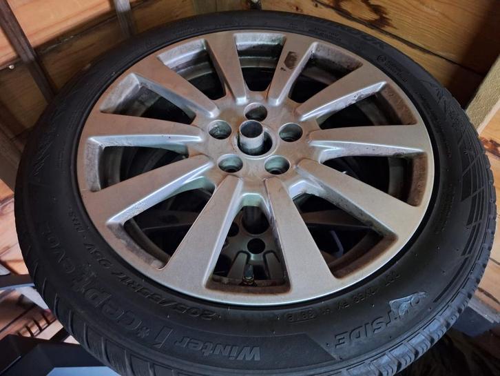 Winterbanden en velgen o.a. Jaguar en Ford focus, Auto-onderdelen, Banden en Velgen, Banden en Velgen, Winterbanden, 17 inch, 205 mm