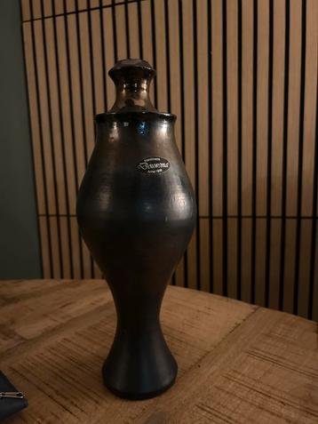 Douwsma Vaas/Urn - Handgemaakt Anno 1966 beschikbaar voor biedingen