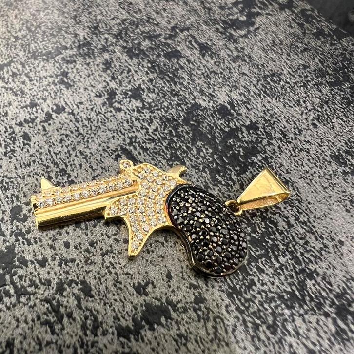 14 karaat gouden revolver kettinghanger pistool, Sieraden, Tassen en Uiterlijk, Kettinghangers, Nieuw, Goud, Kruis of Symbool