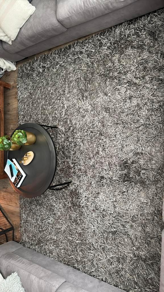 Mooi sjiek vloerkleed, Huis en Inrichting, Stoffering | Tapijten en Kleden, Zo goed als nieuw, 200 cm of meer, Rechthoekig, Grijs