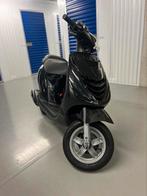 Piaggio zip 172cc, Fietsen en Brommers, Scooters | Piaggio, Ophalen of Verzenden, Zo goed als nieuw, Tweetakt, Zip