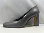 Lola shoes, maat 38 grijze leren schoenen op aparte hak, Verzenden, Zo goed als nieuw, Schoenen met hoge hakken, Grijs