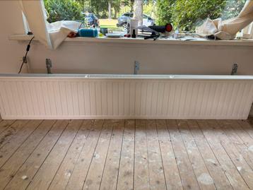Radson paneelradiator –225 x 60 beschikbaar voor biedingen