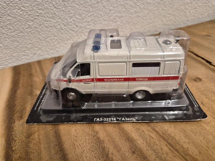 GAZ 32214 Rode Kruis 1:43 DeAgostini, Hobby en Vrije tijd, Modelauto's | 1:43, Nieuw, Auto, Overige merken, Ophalen of Verzenden