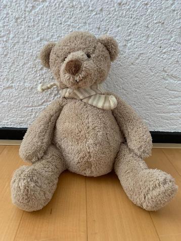 Knuffel / knuffelbeer beschikbaar voor biedingen