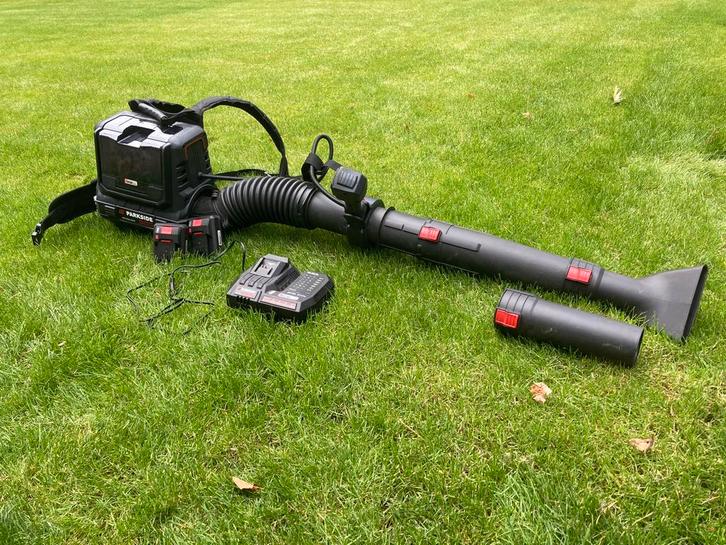 Parkside Accu Bladblazer + 2 accu’s & Oplader, Tuin en Terras, Bladblazers, Zo goed als nieuw, Ruggedragen, Accu, Ophalen