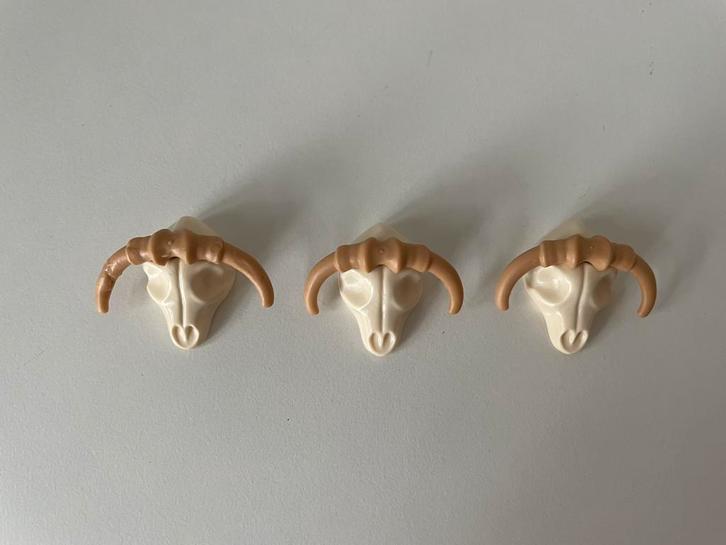 3x hoofddeksel/pet bison schedel met hoorn, Kinderen en Baby's, Speelgoed | Playmobil, Gebruikt, Los playmobil, Ophalen of Verzenden