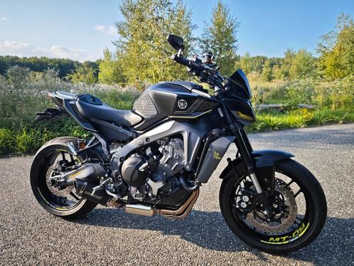 Yamaha MT-09 modeljaar 2025 met diverse opties., Motoren, Motoren | Yamaha, Particulier, Naked bike, meer dan 35 kW, 3 cilinders