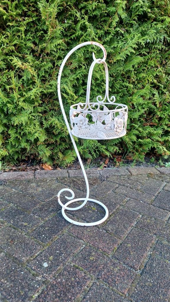 Brocante plantenstaander, Tuin en Terras, Tuinvazen, Gebruikt, Ophalen of Verzenden