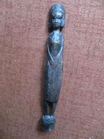 Oud houten  hoog    beeld vrouw Afrika, Antiek en Kunst, Kunst | Beelden en Houtsnijwerken, Verzenden