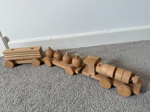 Houten treintje, Kinderen en Baby's, Speelgoed | Houten speelgoed, Gebruikt, Overige typen, Ophalen of Verzenden