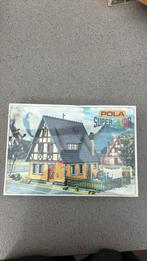 Pola supercolor 529 vakwerk woonhuis, Hobby en Vrije tijd, Modeltreinen | H0, Overige merken, Gelijkstroom of Wisselstroom, Brug, Tunnel of Gebouw