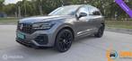 Volkswagen Touareg3.0 TDI R-Line pano/luchtv/black edition!, Automaat, 15 km/l, Gebruikt, Zwart