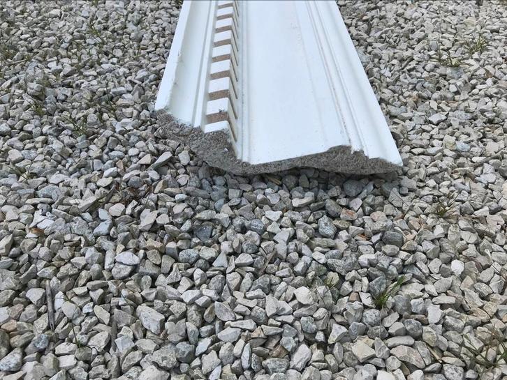 Sierlijsten plafond. Veeelversterkt vol plaaster, Doe-het-zelf en Verbouw, Plinten en Afwerking, Zo goed als nieuw, Plinten, Ophalen