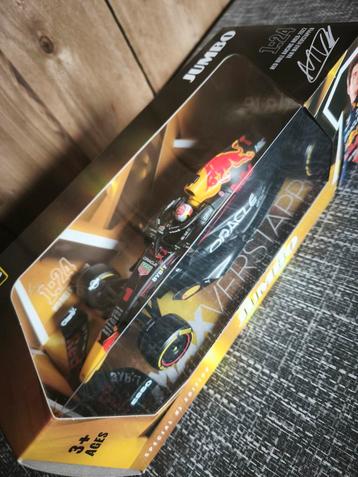 RB18 Max Verstappen - Nieuwstaat! Jumbo Red Bull auto beschikbaar voor biedingen